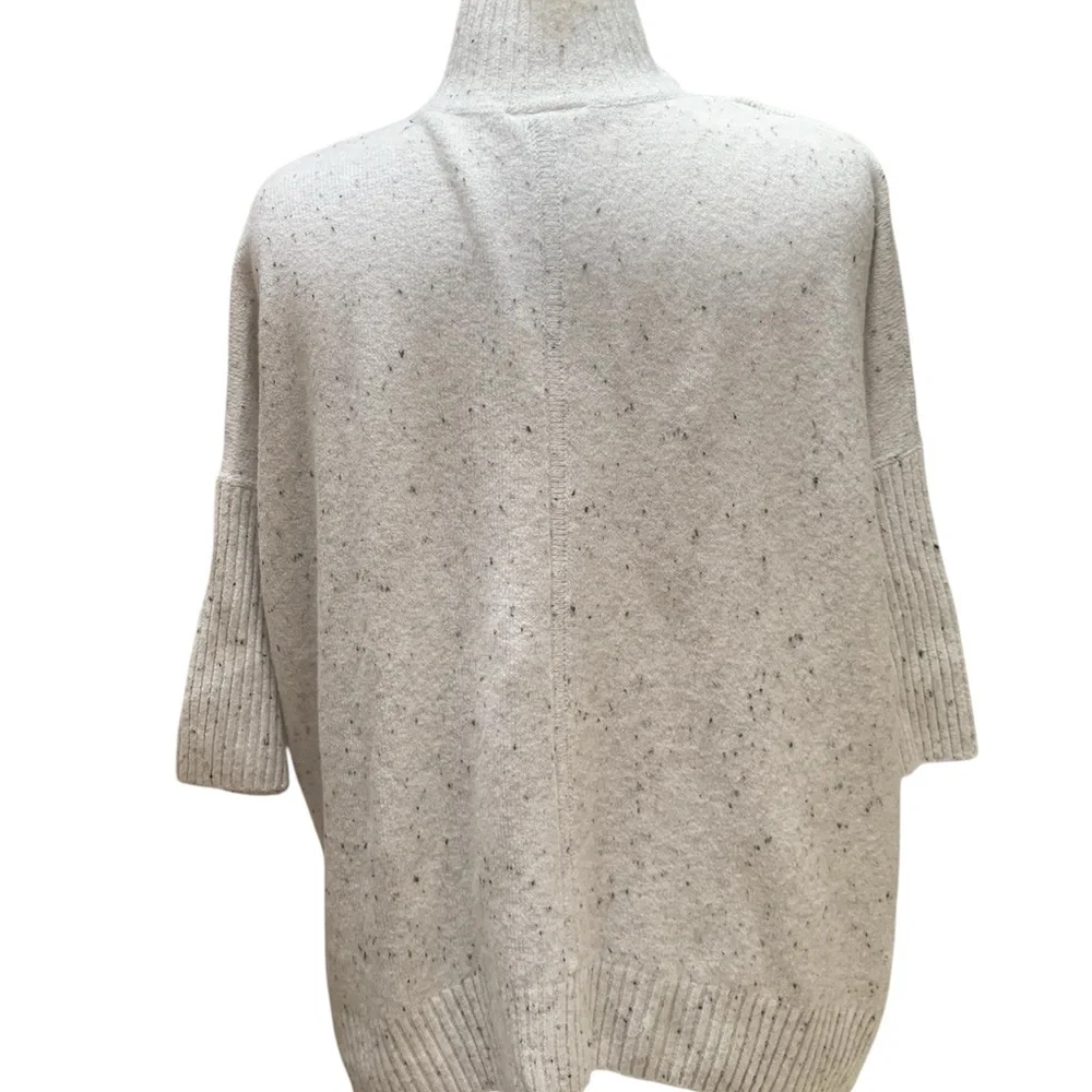 LOFT Cozy Warm Soft Oversized Speckled Cream‎ Turtleneck Sweater Poncho Size XSP